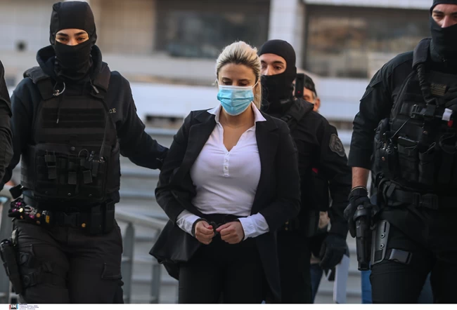 Δίκη για βιτριόλι: Ολοκληρώνονται σήμερα οι αγορεύσεις - Πλησιάζει η ώρα της απόφασης για την Κακαράντζουλα