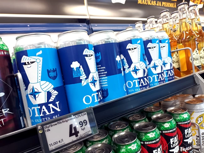 Οι Φινλανδοί κυκλοφόρησαν μπύρα για την αίτηση της χώρας στο ΝΑΤΟ - "Με γεύση ασφάλειας και άρωμα ελευθερίας" [Εικόνες]