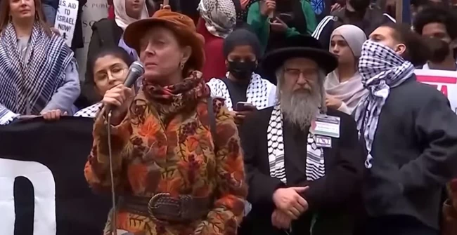 Σούζαν Σαράντον: Η συγγνώμη για την ειρωνεία της για τους Εβραίους και τα αντισημιτικά σχόλια - "Ένα τρομερό λάθος"