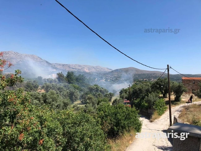 Μεγάλη φωτιά στην περιοχή του hotspot της ΒΙΑΛ στη Χίο - Εντολή εκκένωσης δύο οικισμών