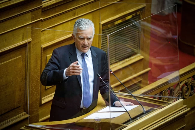 Μανούσος Βολουδάκης