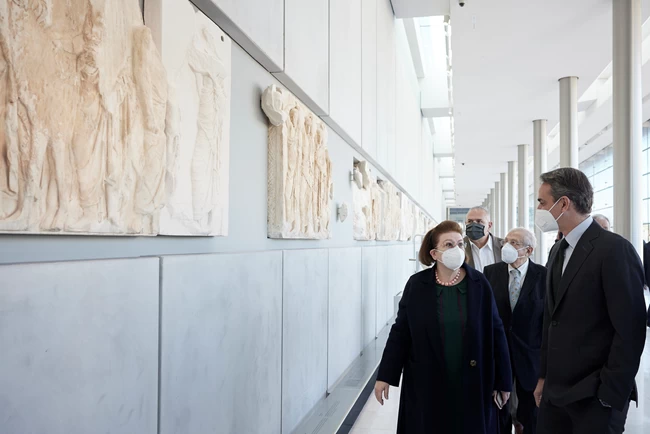 Κυριάκος Μητσοτάκης Λίνα Μενδώνη