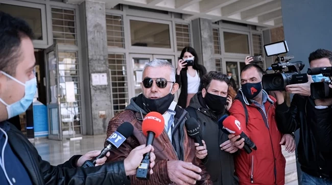 Προκαλεί ο 58χρονος πατέρας που αρνήθηκε να κάνει self test o μαθητής γιος του: Εκανε μήνυση στον διευθυντή του σχολείου