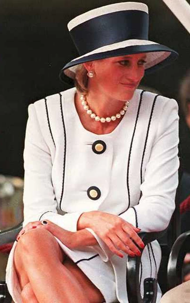 PRINCESS DIANA