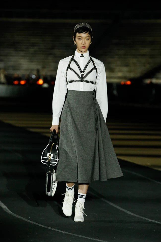 DIOR