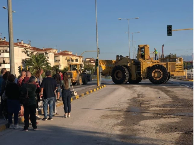 μπουλντοζες λαρισα