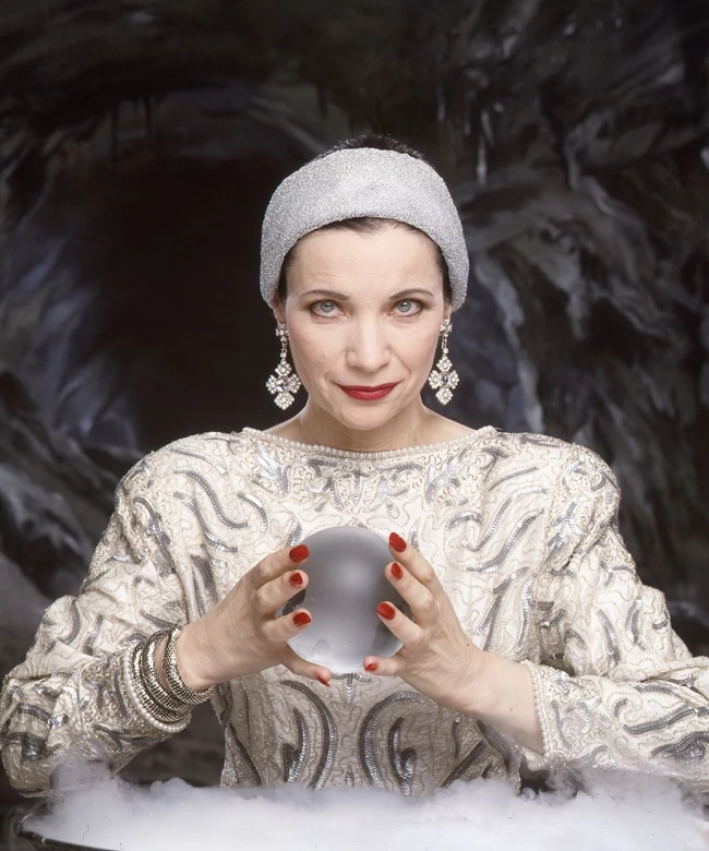 Mystic Meg: Πέθανε η πιο διάσημη αστρολόγος της Βρετανίας - "Προέβλεπε" στο BBC τους νικητές της λοταρίας