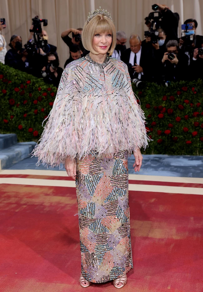 ANNA WINTOUR