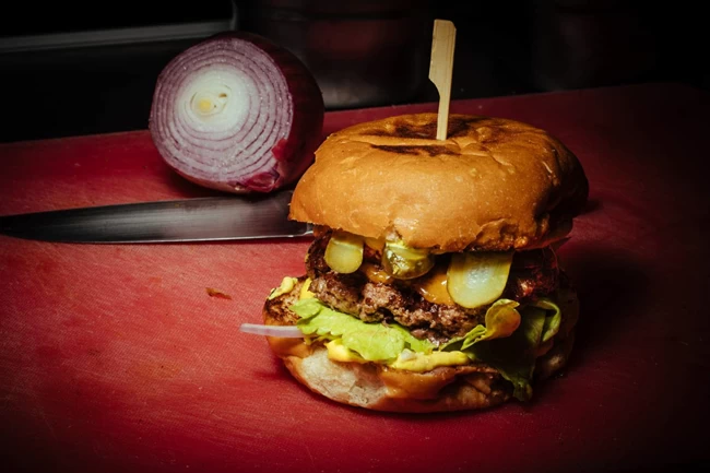 Busty's Burger