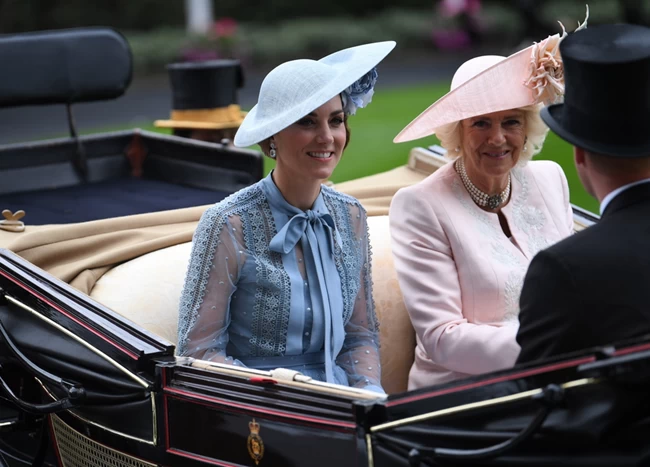 KATE MIDDLETON