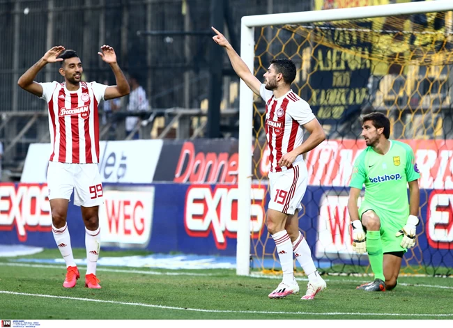 Superleague: Φουλ για τη 2η θέση η ΑΕΚ, ξεφεύγει από τον ΠΑΟΚ - Περίπατο στη Θεσσαλονίκη έκανε ο Ολυμπιακός