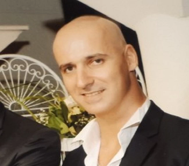 Έγκλημα στη Θήβα: Αυτός είναι ο 44χρονος επιχειρηματίας που εκτέλεσαν εξ επαφής - Του έδωσαν και χαριστική βολή