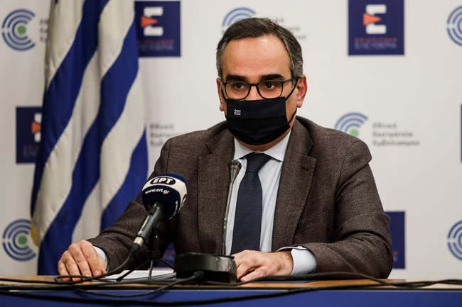 Κορονοϊός: Παράταση lockdown στην Αττική - Συνεχίζεται η πίεση στο ΕΣΥ - 470 εισαγωγές κατά μέσο όρο