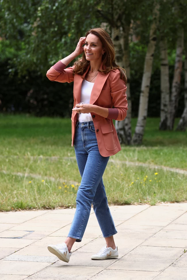 KATE MIDDLETON