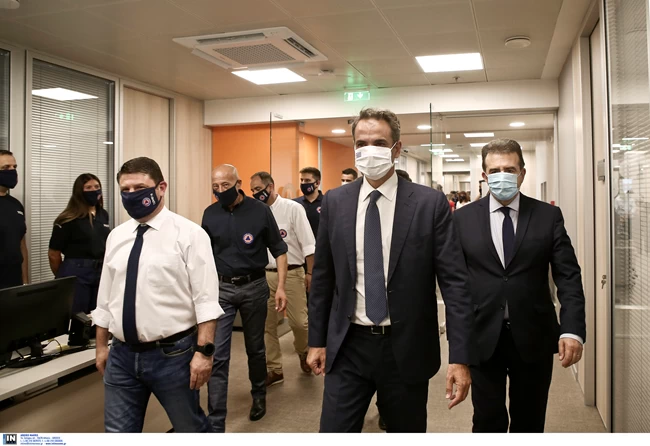 Ο Κυριάκος Μητσοτάκης στην Πολιτική Προστασία