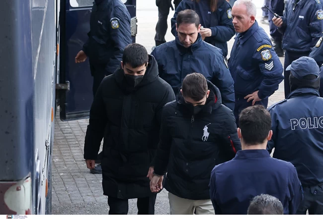 ΑΛΚΗΣ ΚΑΜΠΑΝΟΣ