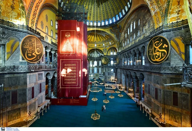 Αγία Σοφία: Η αντίδραση της Unesco για τη μετατροπή σε τζαμί - Τι απάντησε η Μενδώνη