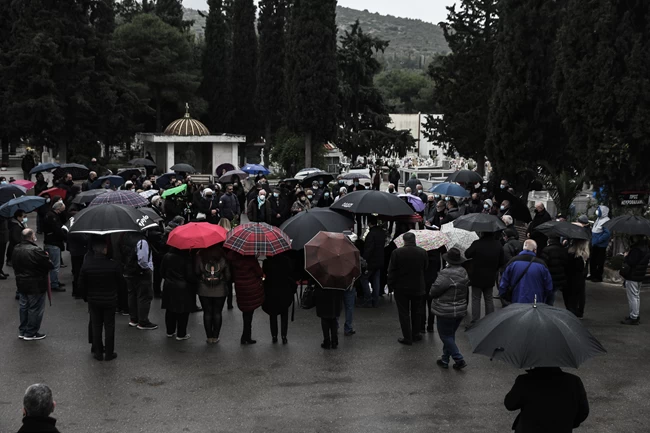 ΚΗΔΕΙΑ ΚΑΛΟΓΙΑΝΝΗ