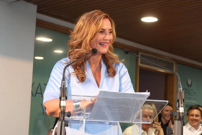 ΦΑΙΝΗ ΧΑΤΖΗΑΘΑΝΑΣΙΑΔΟΥ