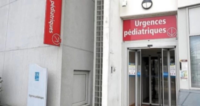 Αιχμάλωτος της μητέρας του: 14χρονος στη Γαλλία έζησε όλη του ζωή σε πλήρη απομόνωση και σώθηκε από μια... αλλεργία ΓΑΛΛΙΑ ΥΠΟΣΙΤΙΣΜΟΣ ΚΑΙ ΠΑΡΑΜΕΛΗΣΗ ΑΝΗΛΙΚΟΥ