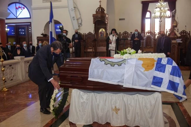 Κηδεία Λυσσαρίδη