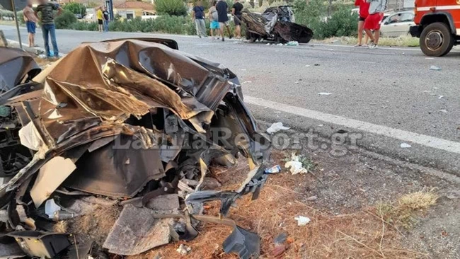 Αυτά είναι τα πρόσωπα της τραγωδίας στο Γαλαξίδι - Τα δύο νέα παιδιά σκοτώθηκαν για να μην πατήσουν νεκρό σκυλάκι