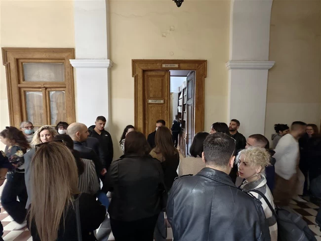ΣΥΡΟΣ_ΓΑΡΥΦΑΛΛΙΑ