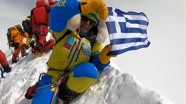 Αντώνης Συκάρης