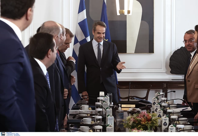 Μητσοτάκης Υπουργικό