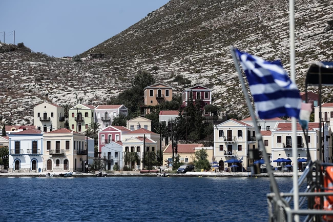 Corriere della Sera: "Το Καστελόριζο είναι Covid-free" - Εύσημα για τη στρατηγική εμβολιασμού στις απομακρυσμένες περιοχές