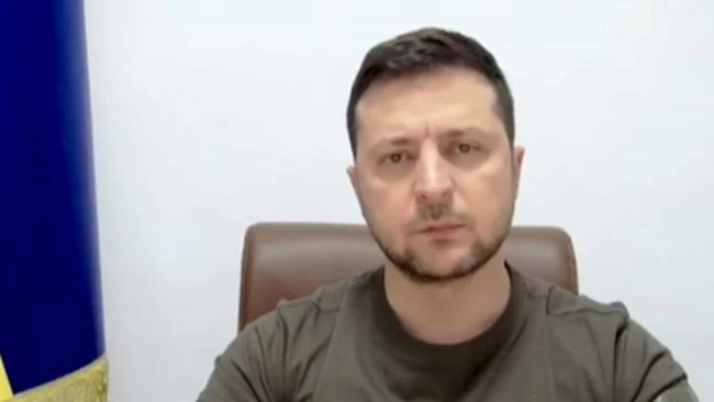 Νέο μήνυμα Ζελένσκι: Εκνευρισμένος ο πρόεδρος της Ουκρανίας - Απαιτεί όπλα από χώρες της Δύσης και ρωτά εάν φοβούνται τη Ρωσία