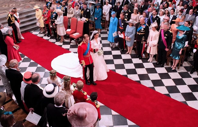 KATE MIDDLETON