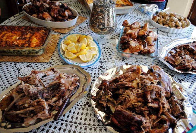 πασχαλινό τραπέζι