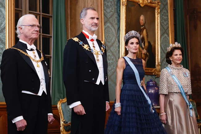 QUEEN LETIZIA