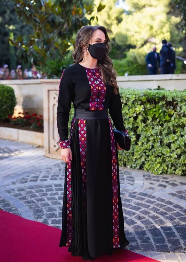 QUEEN RANIA