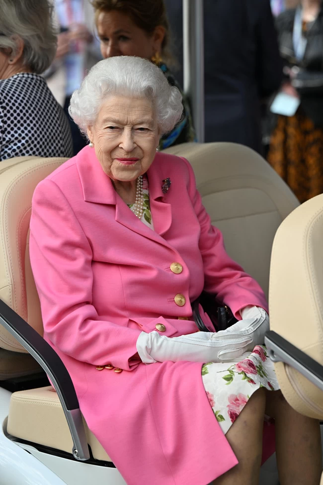 queen elizabeth