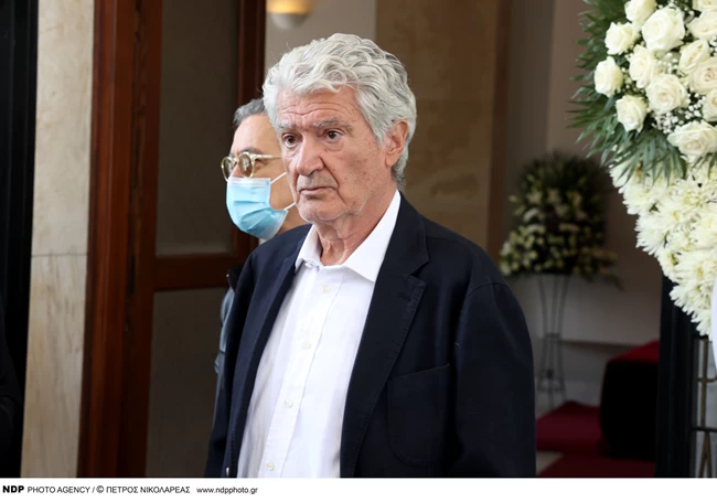 Ρήγας Αξελλός