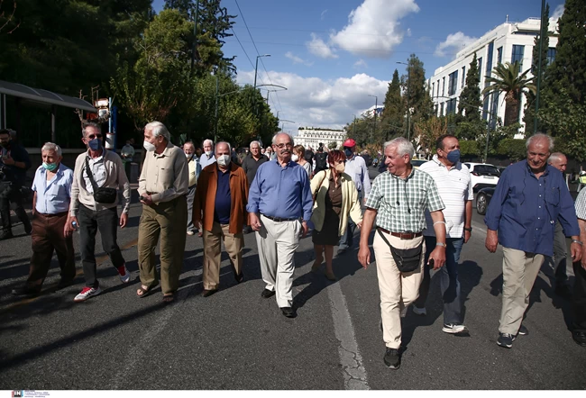 συνταξιουχοι