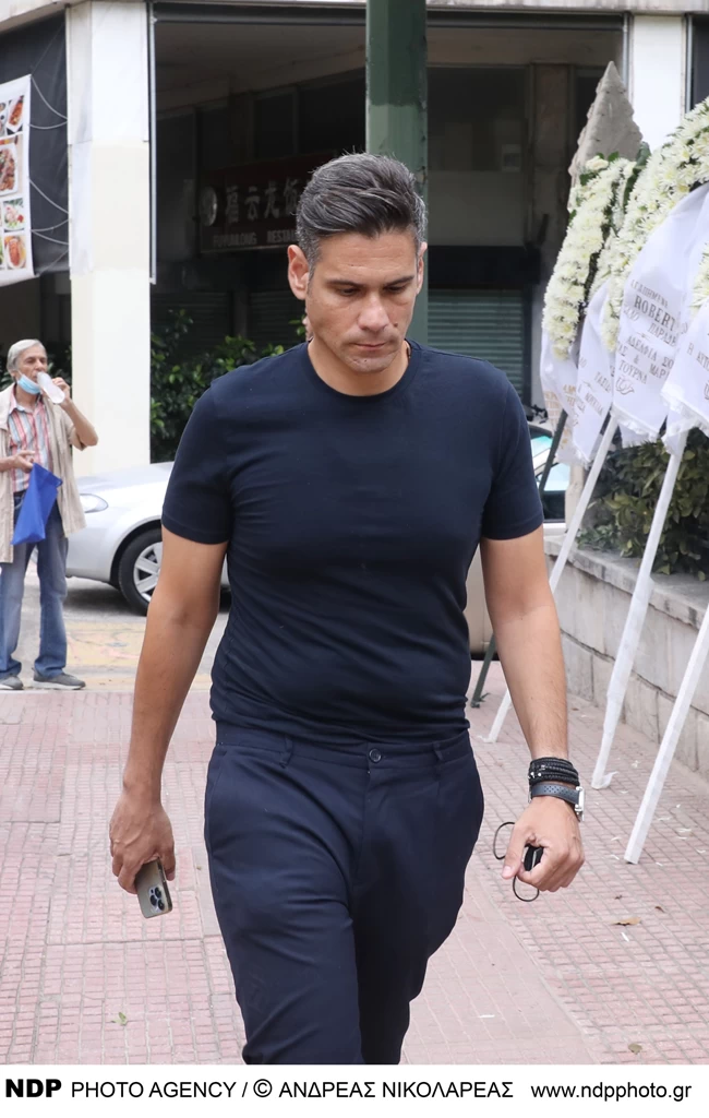 ΚΗΔΕΙΑ ΡΟΜΠΕΡΤ ΟΥΙΛΙΑΜΣ
