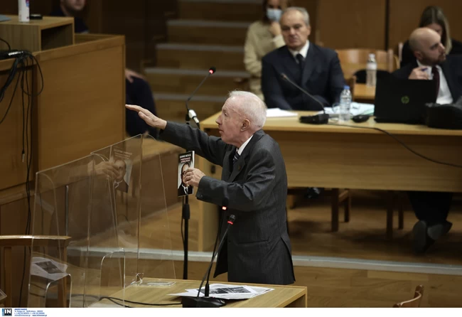 ΚΩΝΣΤΑΝΤΙΝΟΣ ΠΛΕΥΡΗΣ