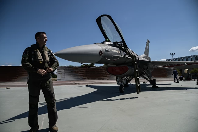 f-16 viper