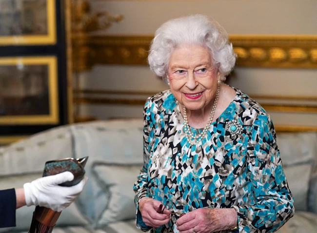 queen elizabeth