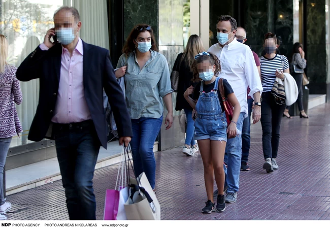 Χρήστος Χωμενίδης: Η ασορτί εμφάνιση με την κόρη του Νίκη και τη σύντροφό του