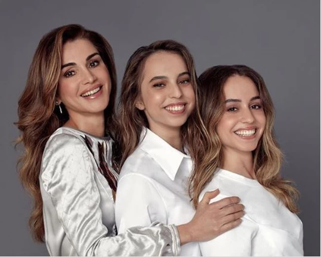 QUEEN RANIA