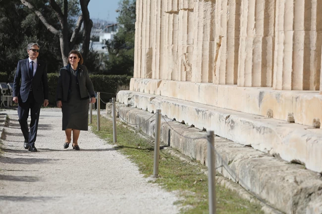 ΜΠΛΙΝΚΕΝ ΜΕΝΔΩΝΗ