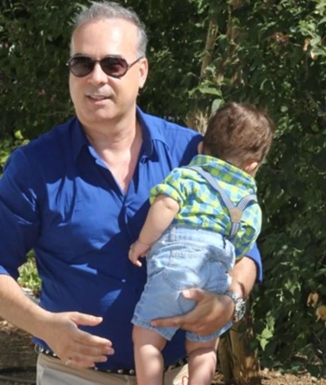 Φώτης Σεργουλόπουλος: "Έχω ασφαλίσει τον γιο μου στη Γαλλία" - Τι φοβάται ο παρουσιαστής