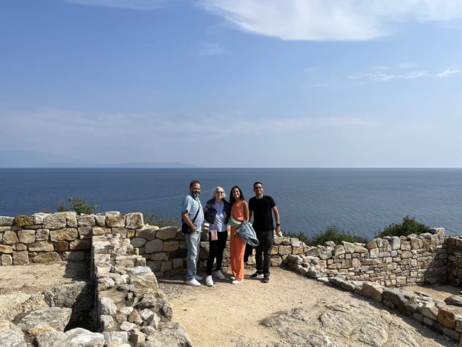 Xαλκιδική - "Ιερός τρύγος στον Άθωνα": Tαξίδι εξοικείωσης μέσα από ένα ποτήρι κρασί