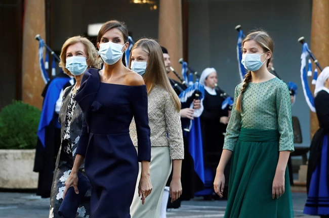QUEEN LETIZIA