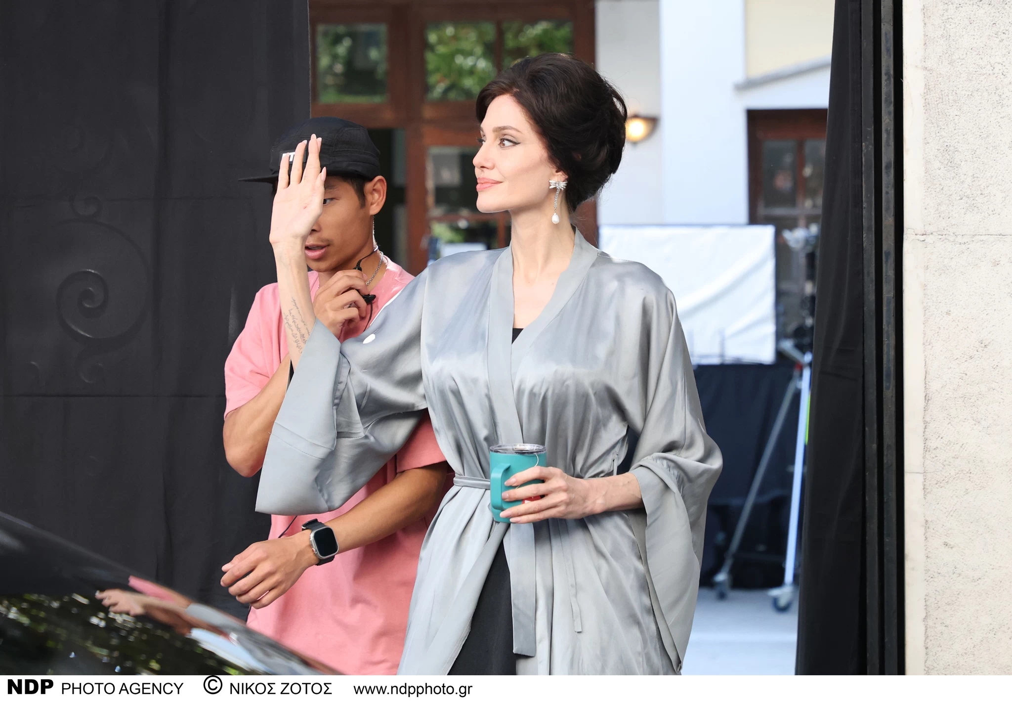 Αντζελίνα Τζολί: Παρέλυσε το πρόσωπό μου, τα παιδιά κι εγώ χρειαστήκαμε θεραπεία