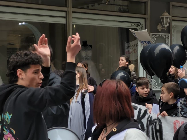 Λάρισα πορεία